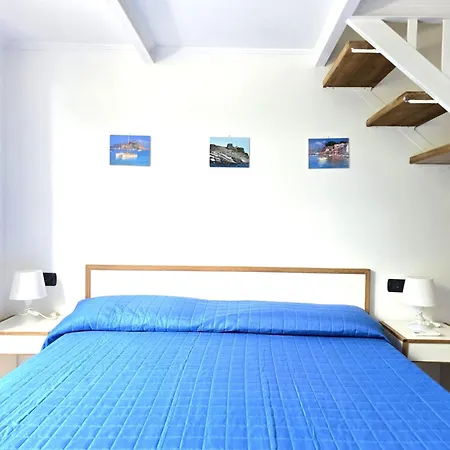 Casa Margi - Cozy By The Square