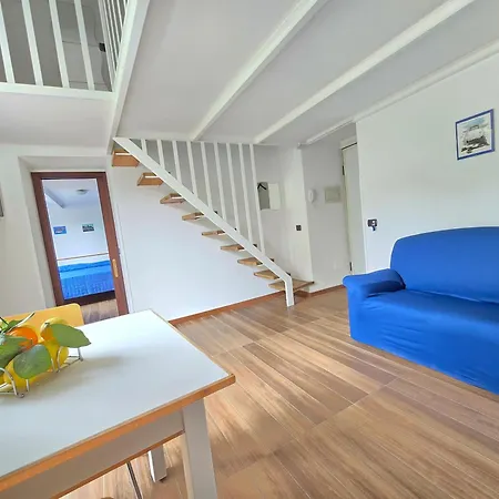 아파트 Casa Margi - Cozy By The Square